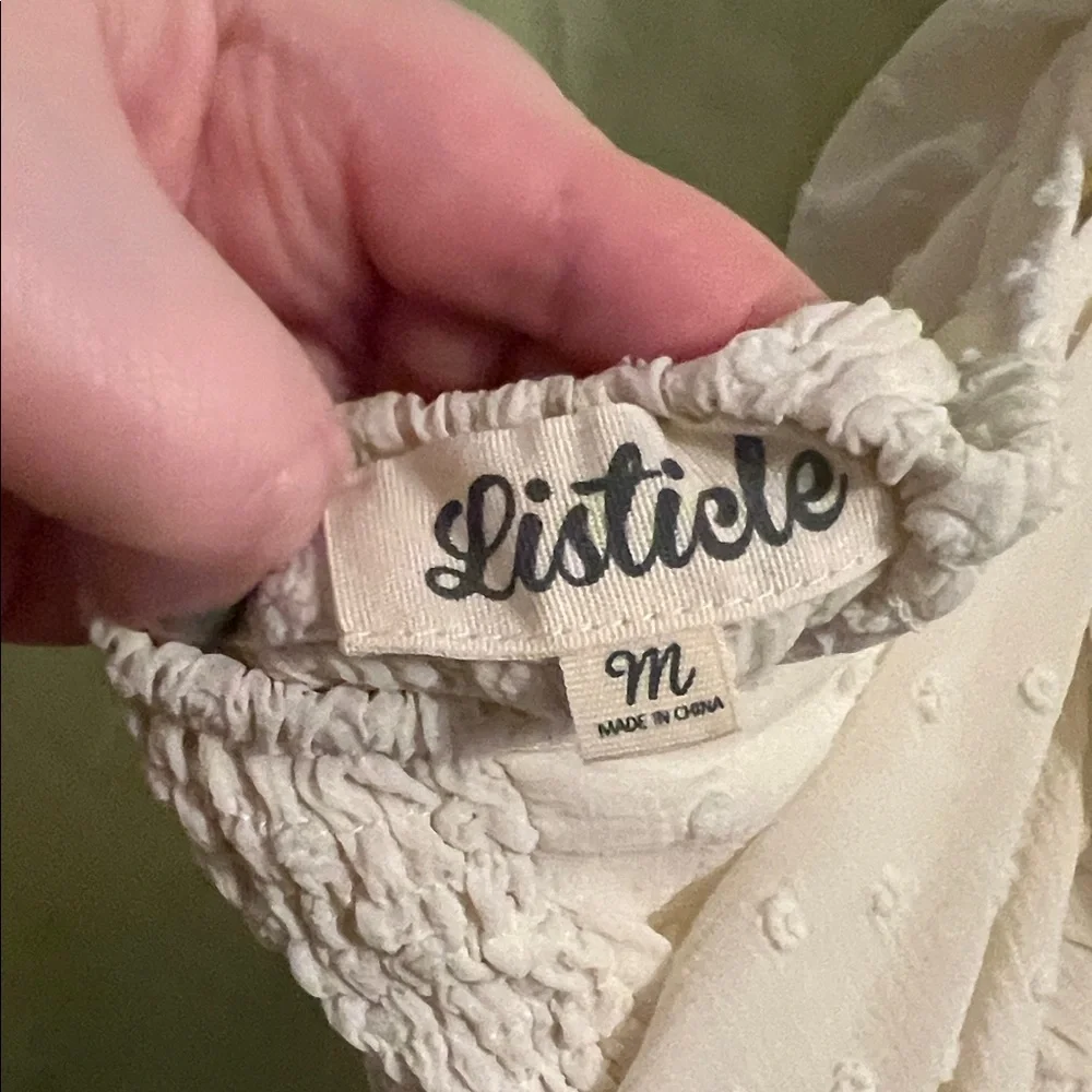 Elegant White Halter Maxi Dress - Picture 8 of 8